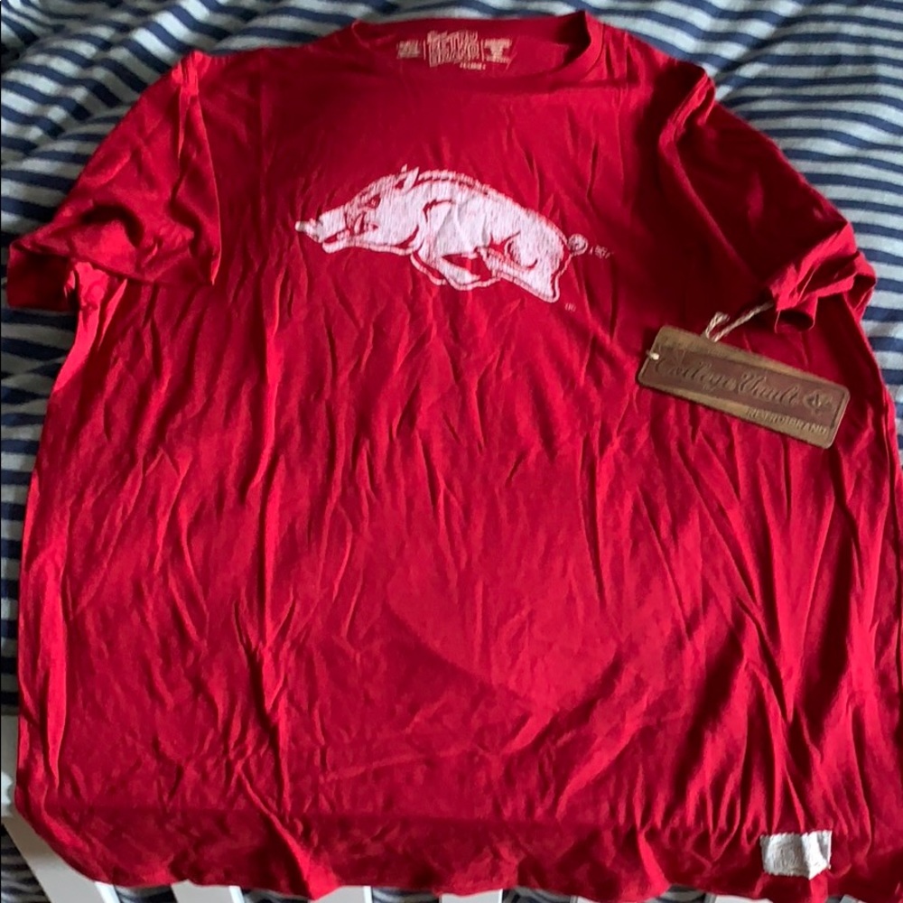 Tee shirt